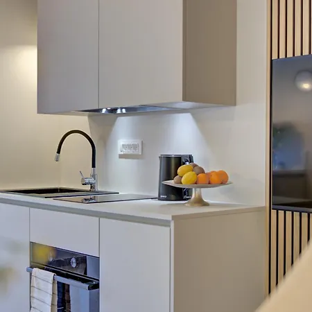 Delux Aron With Free Parking * Pula