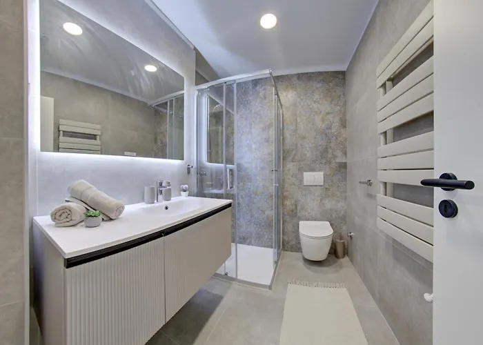 Delux Aron With Free Parking Apartman Pula