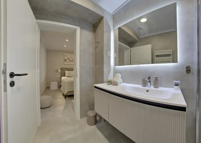 Apartman Delux Aron With Free Parking